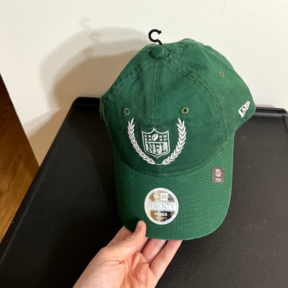 NWT Green NFL Baseball Hat - Picture 3 of 5